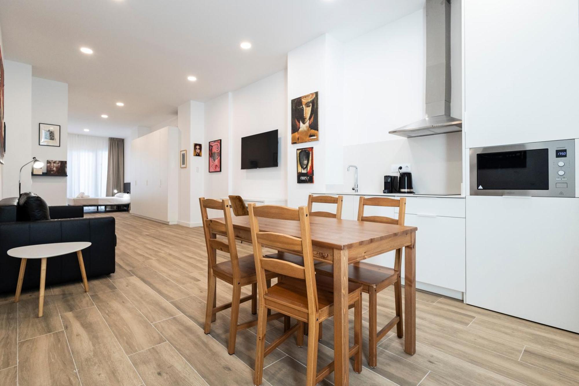 La Casa De La Pintora By Concept Flats Apartment Valencia Bagian luar foto